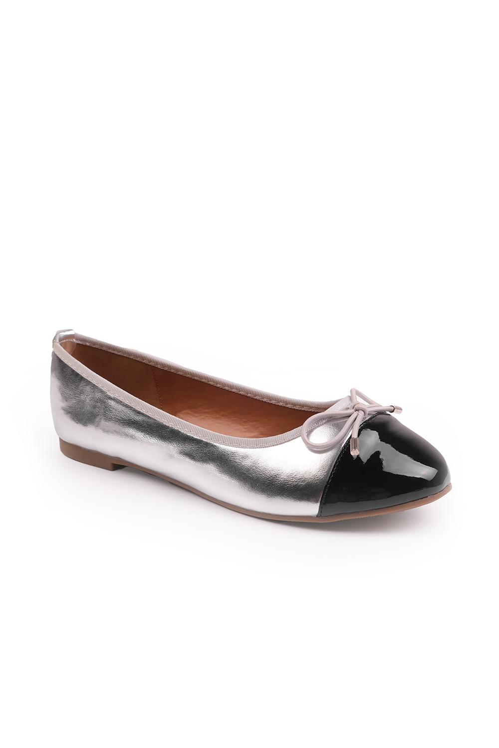 JANICE BALLERINA FLATS WITH FRON BOW DETAIL IN SILVER METALLIC Where s That From UK