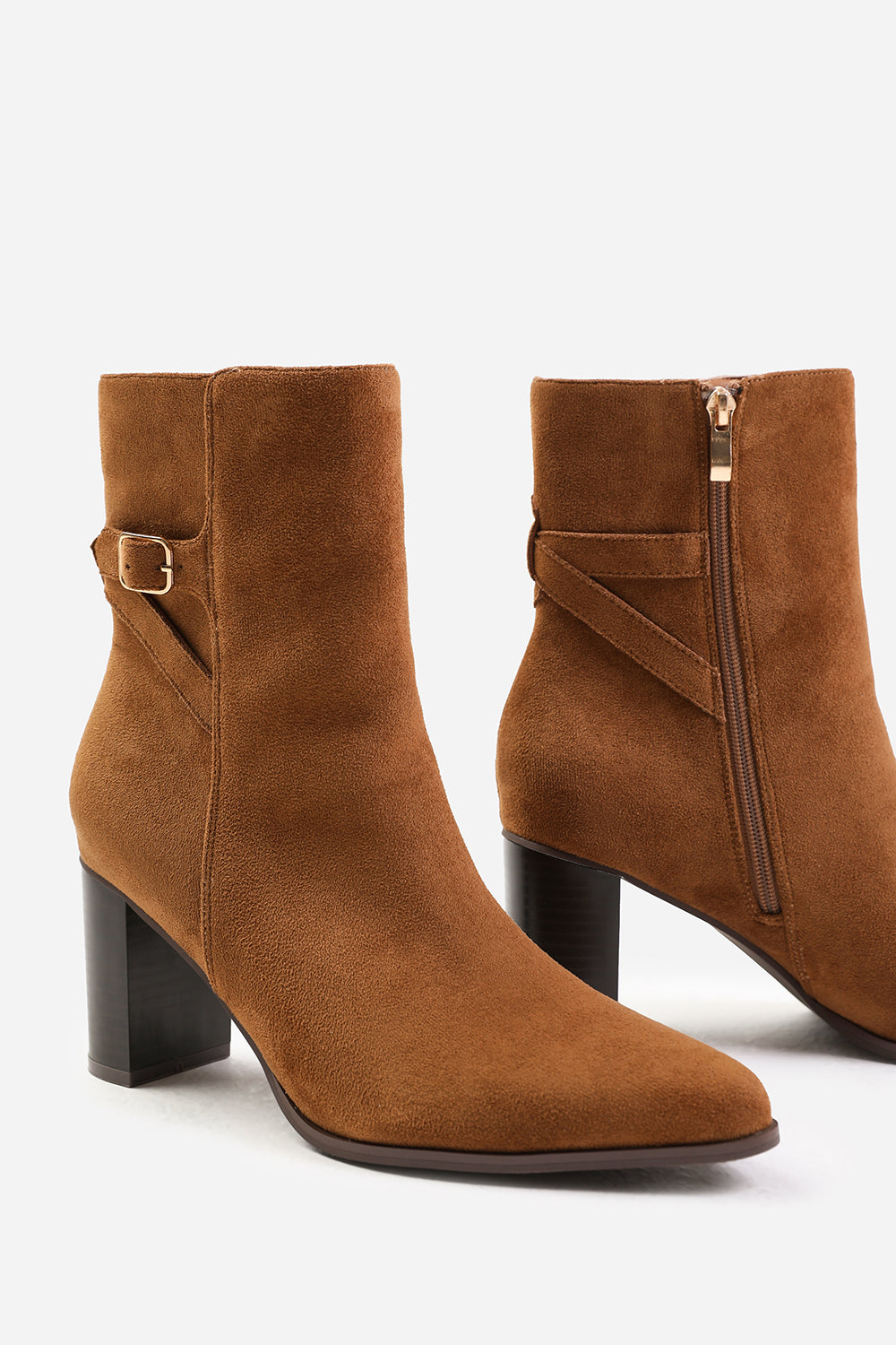 WINTER WIDE FIT BLOCK HEEL BOOT WITH BUCKLE DETAIL IN COGNAC SUEDE