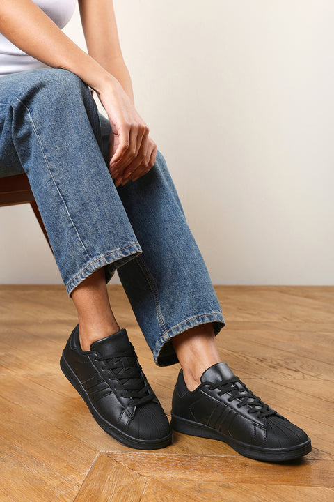 Yamileth Stripe Panel Detailed Trainer