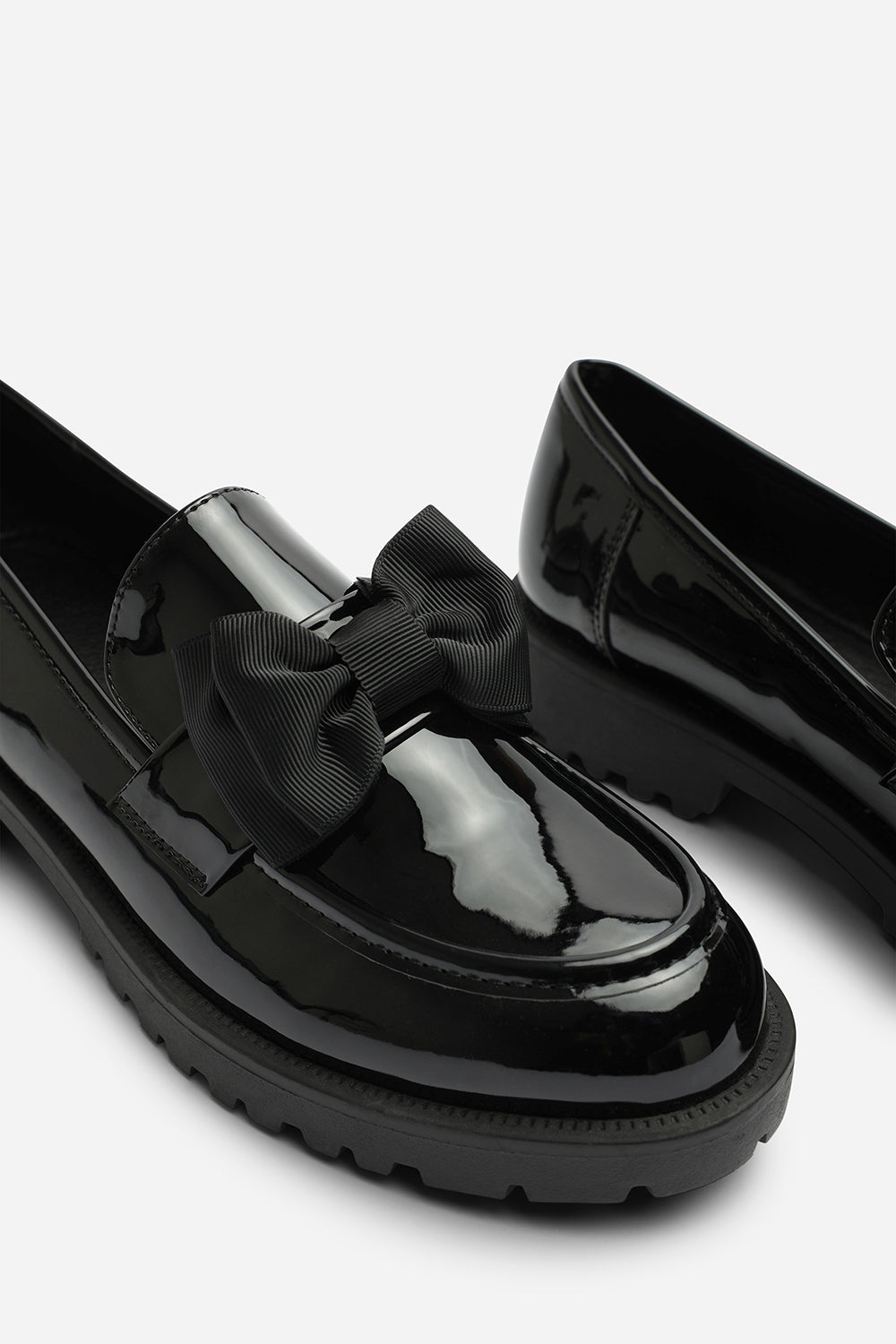 Kinley Chunky Bow Detail Patent Loafers In Black Patent