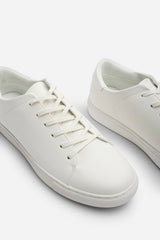 Derek Low Cut Lace Up Trainers