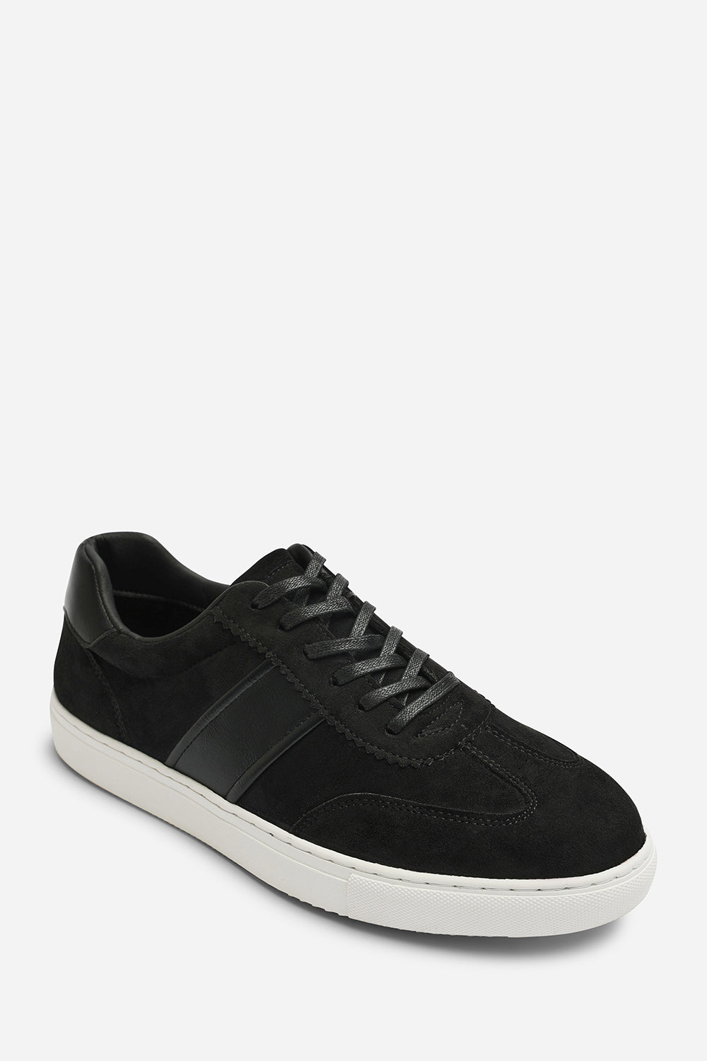 Clark Low Cut Lace Up Trainers