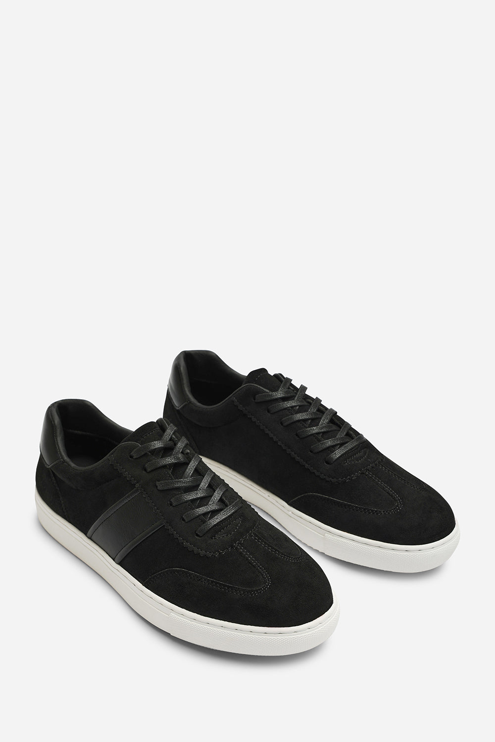 Clark Low Cut Lace Up Trainers