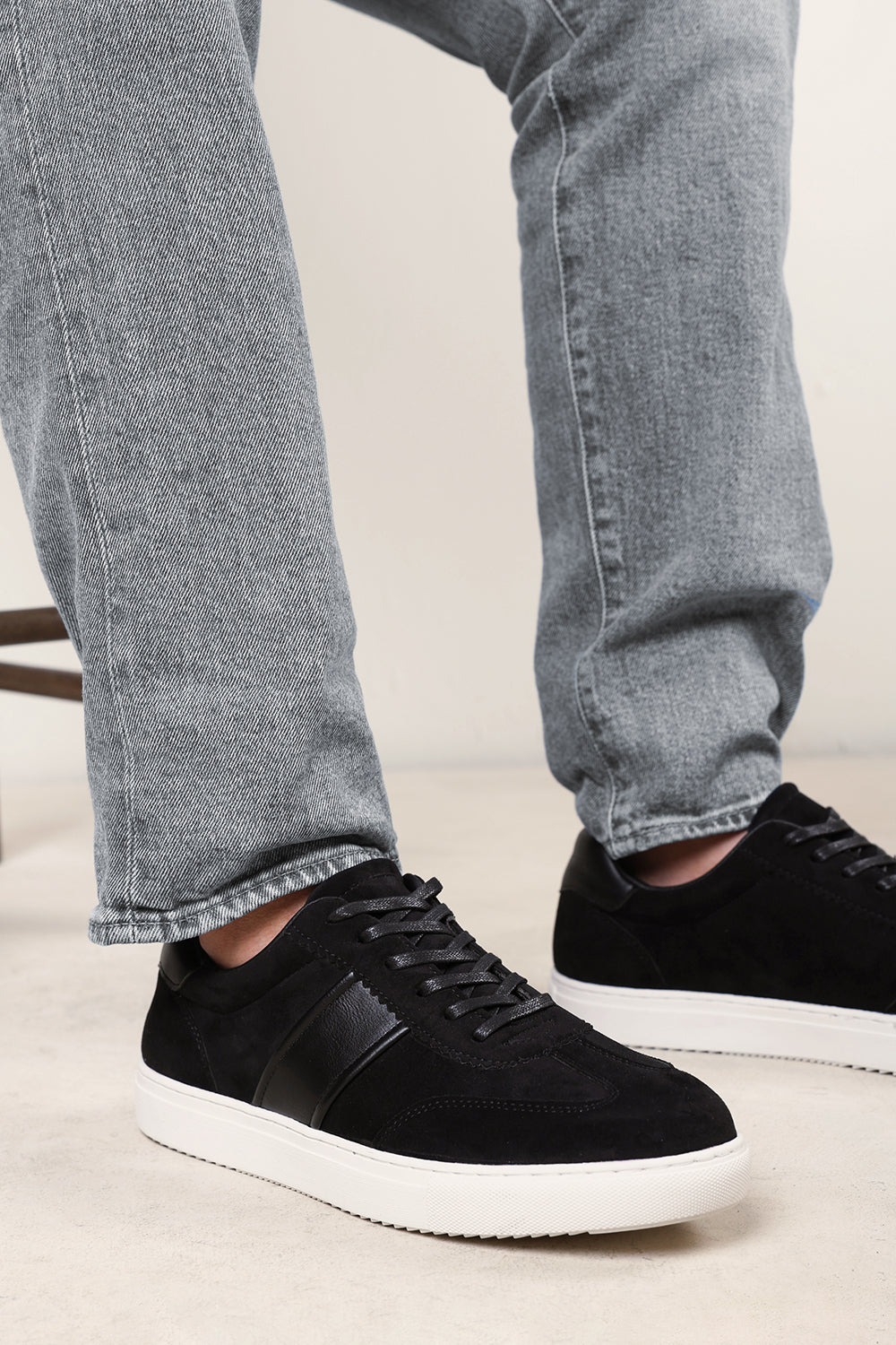 Clark Low Cut Lace Up Trainers