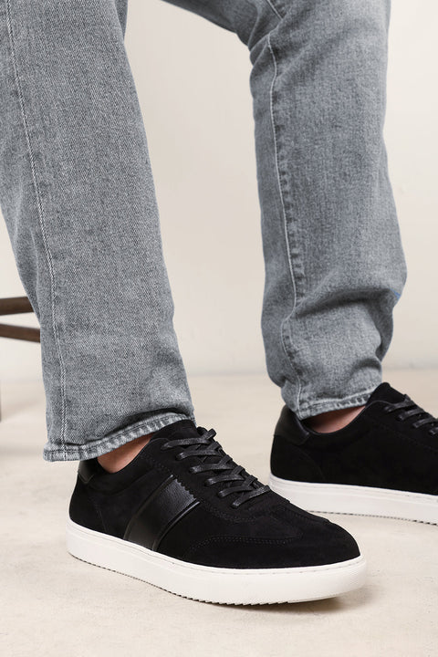 Clark Low Cut Lace Up Trainers