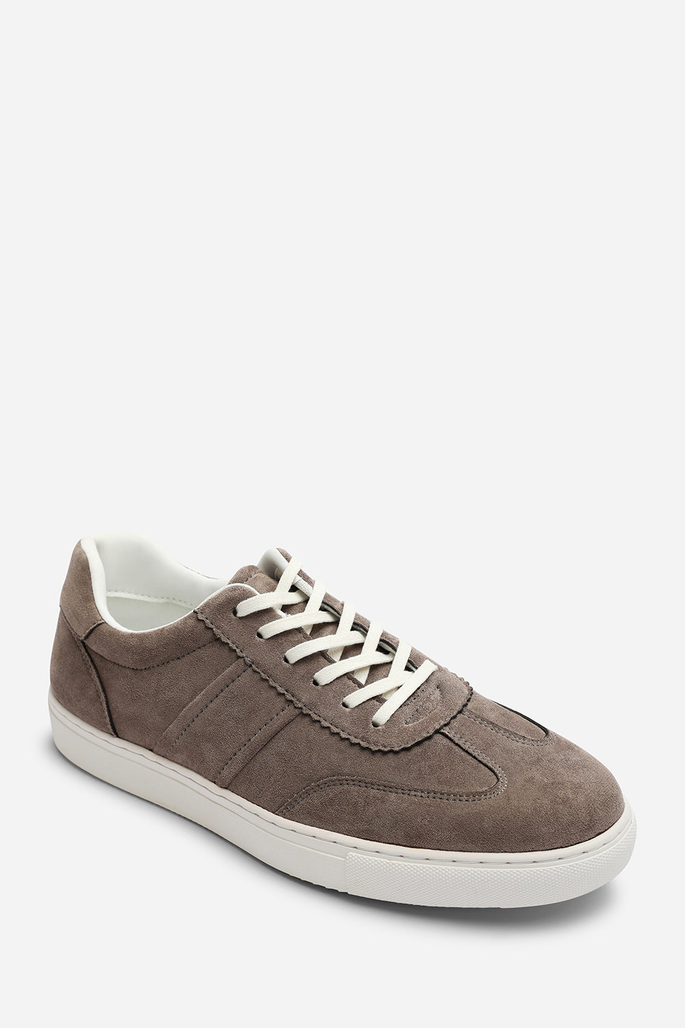 Clark Low Cut Lace Up Trainers