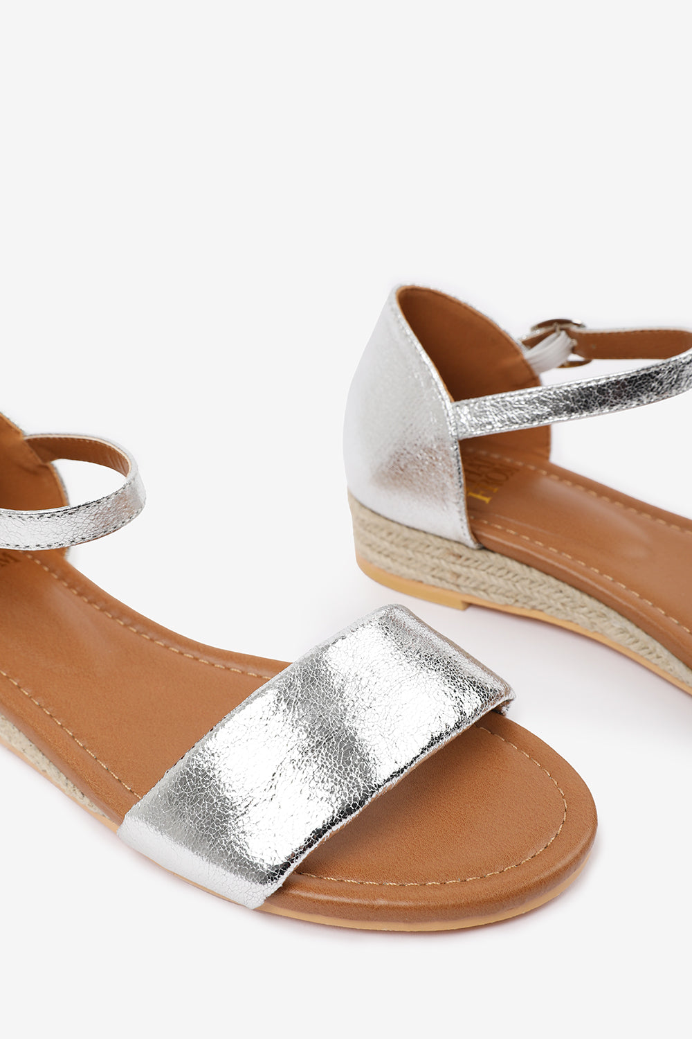 ELEANOR LOW WEDGE SHOES WITH ADJUSTABLE ANKLE STRAP IN SILVER METALLIC FAUX LEATHER