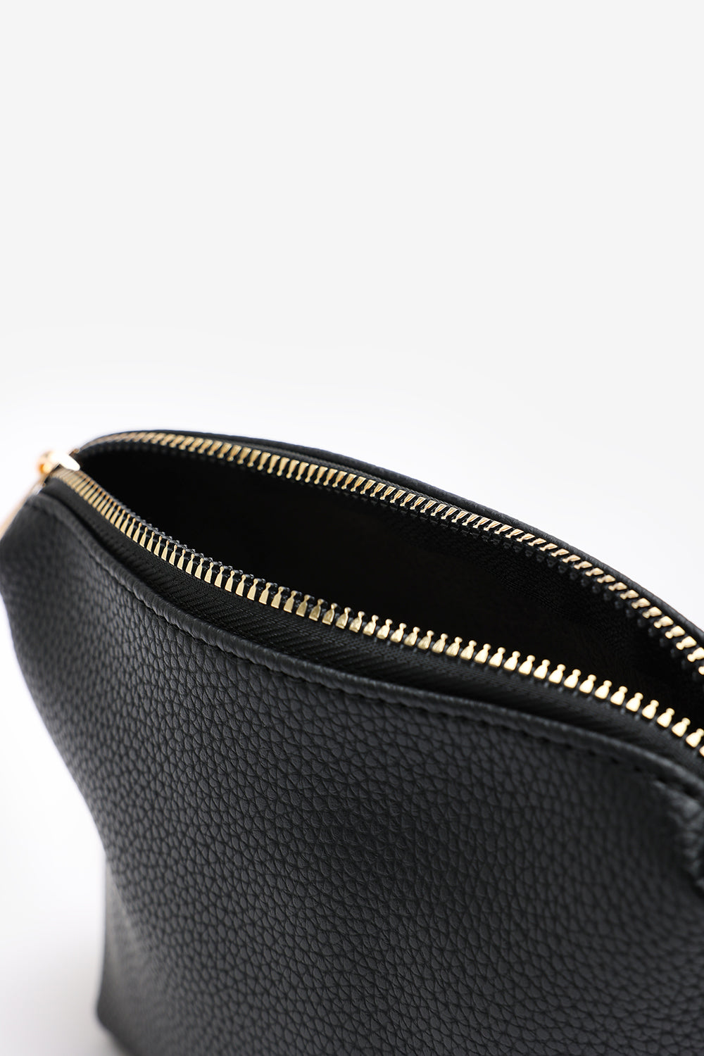 Blush Luxury Black Shoulder Tote Bag With Minimalist Design