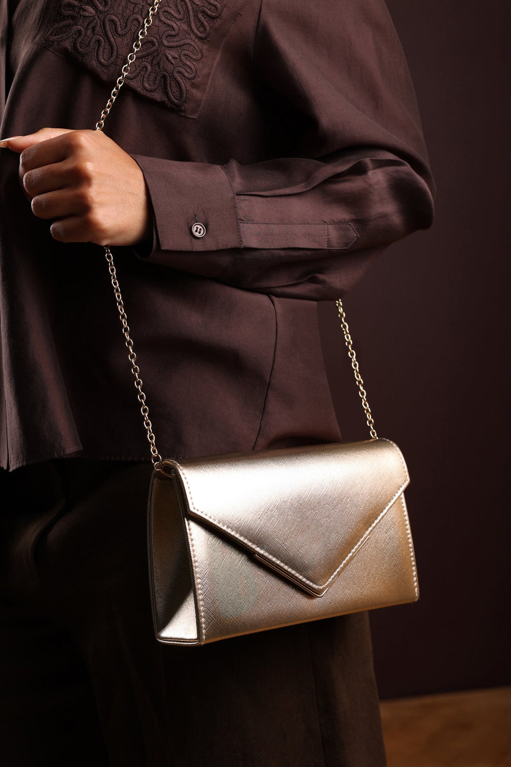 Linen Gold Metallic Faux Leather Clutch Bag