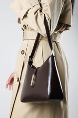 Grivya Leather Shoulder Bag With Trim Detail