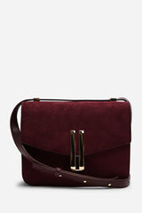Gelora Cross Body Bag With Clasp Detail