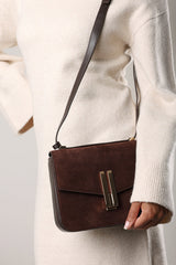Gelora Cross Body Bag With Clasp Detail