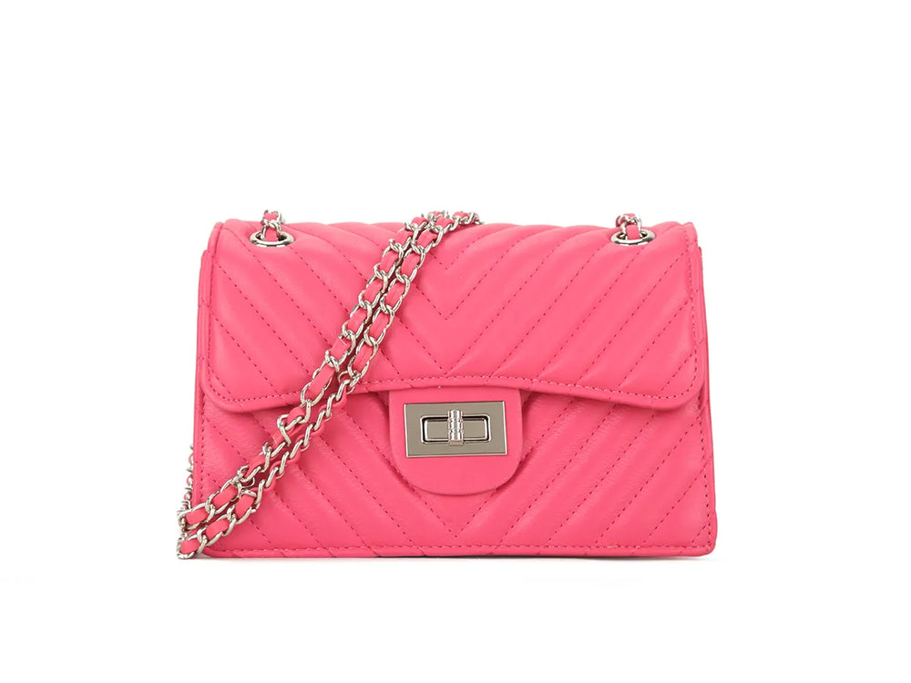 COTTON CROSSBODY BAG WITH CHAIN DETAIL IN FUCHSIA FAUX LEATHER