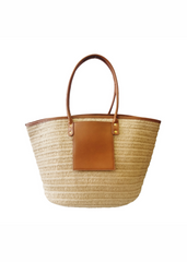 SHELL RATAN BEACH BAG WITH FRONT POCKET DETAIL IN TAN FAUX LEATHER