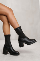 SAOIRSE MID HIGH BLOCK HEEL ANKLE BOOTS WITH SIDE ZIP IN BLACK FAUX LEATHER