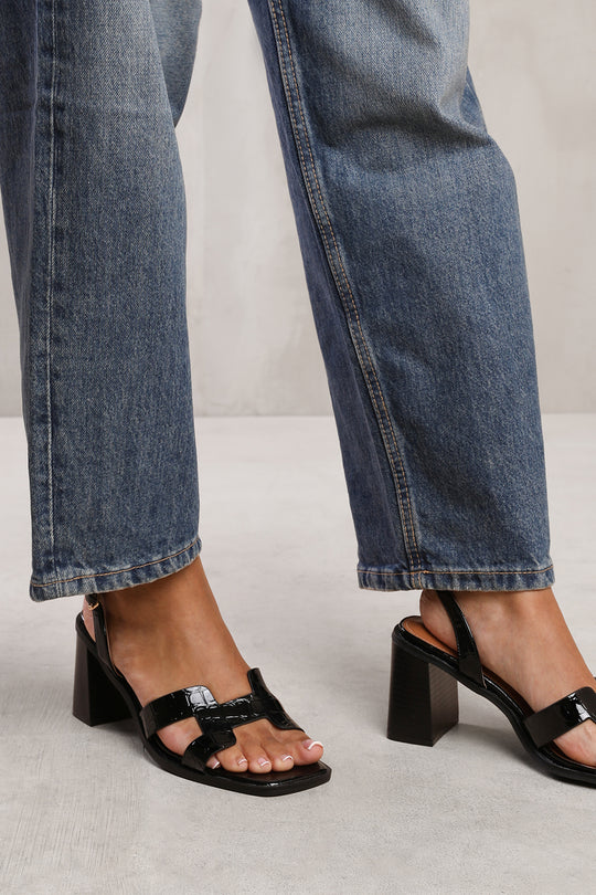 STYLITE STRAPPY SANDALS WITH BLOCK HEEL IN BLACK CROC PATENT