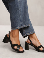 STYLITE STRAPPY SANDALS WITH BLOCK HEEL IN BLACK FAUX LEATHER