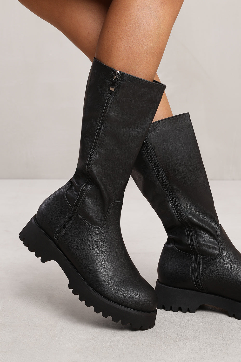 ZELDA MID CALF BOOT WITH DOUBLE ZIP IN BLACK FAUX LEATHER