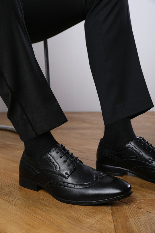 ELLIOT LACE UP DERBY TEXTURED FORMAL DRESS WORK SHOES IN BLACK FAUX LEATHER