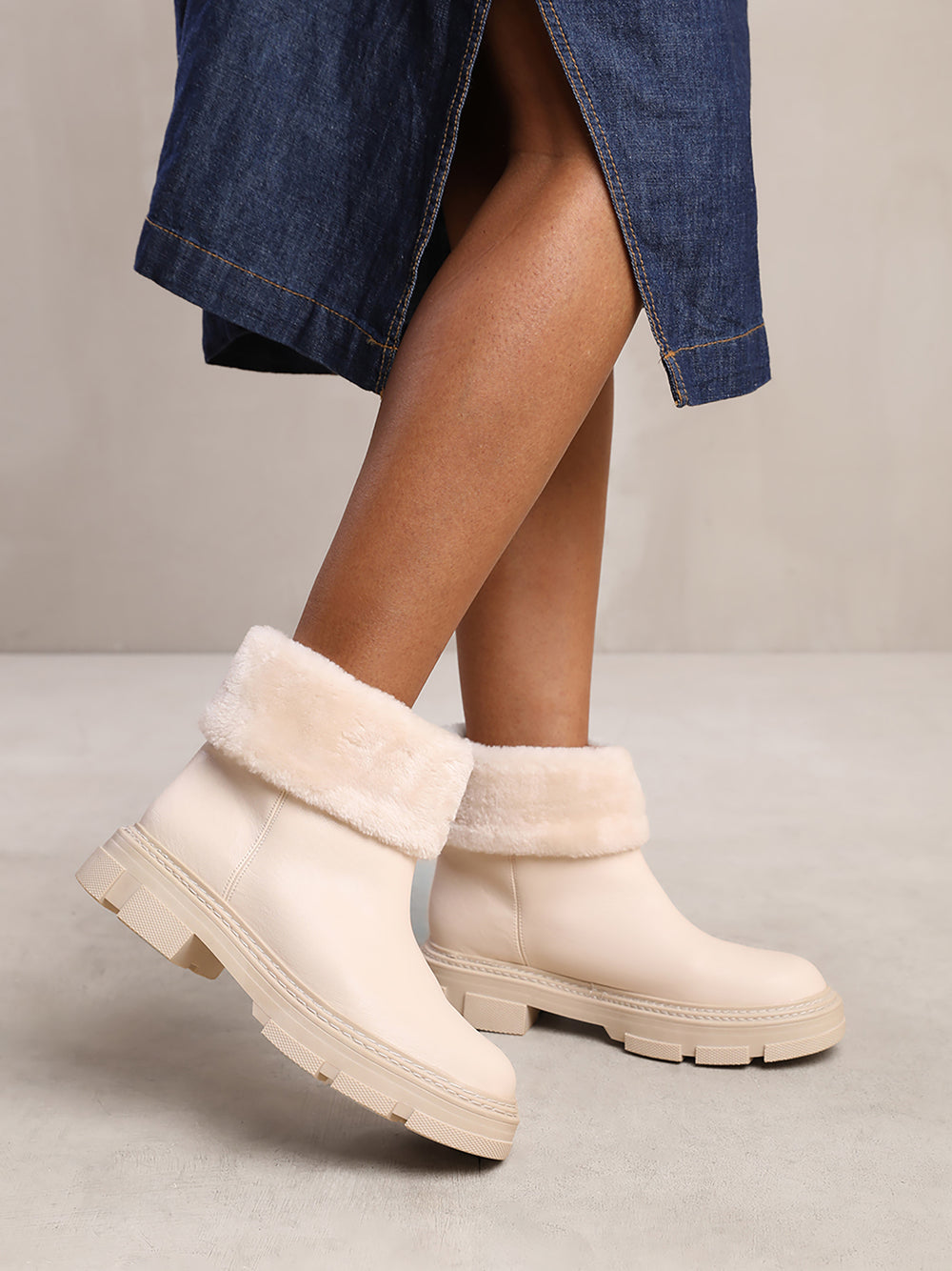 MARGOT PLATFORM FUR LINED CHELSEA BOOTS IN IVORY CREAM