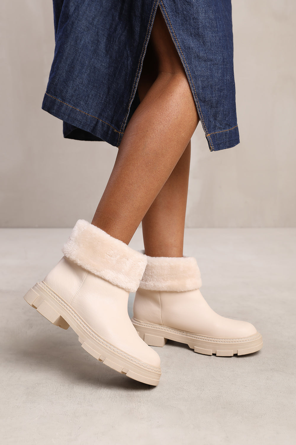 MARGOT PLATFORM FUR LINED CHELSEA BOOTS IN IVORY CREAM – Where's
