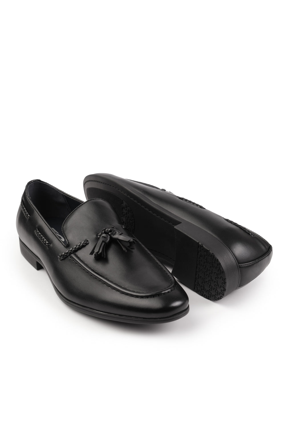 BRADLEY SLIP ON BRAIDED LOAFERS IN BLACK