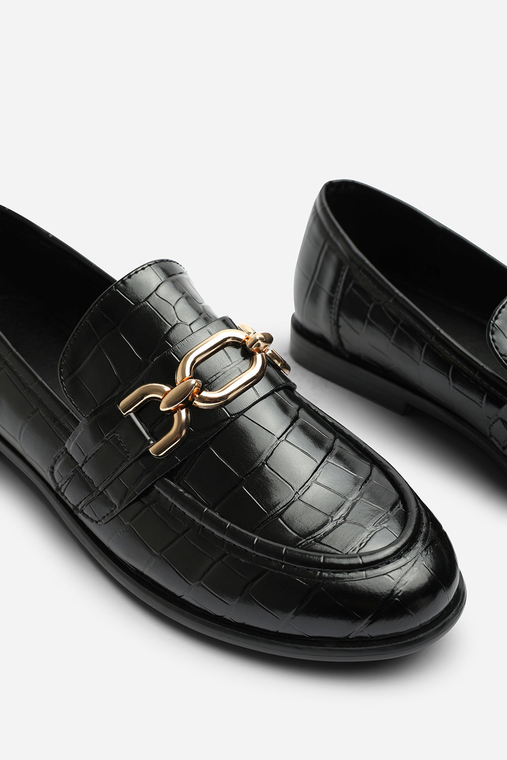 Lettie Chain Trim Detail Flat Loafers In Black Croc