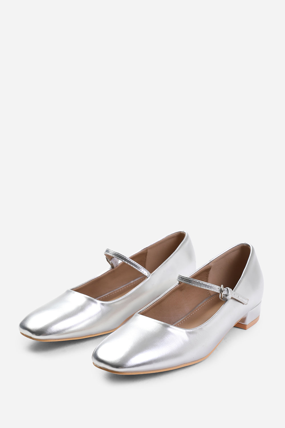 MINSK LOW HEEL WITH STRAP AND BUCKLE DETAIL IN SILVER FAUX LEATHER