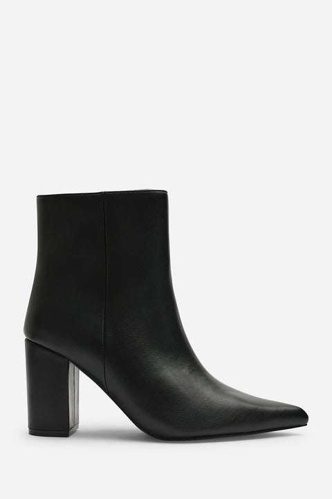 Ebrina Black Pointed Toe Block Heeled Ankle Boot