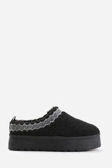 CHERRY FLATFORM AZTEC DETAIL LOW ANKLE SLIPPER BOOTS IN BLACK SHEARLING