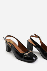 RAIZEL WIDE FIT BLOCK HEEL WITH METAL DETAIL AND SLINGBACK BUCKLE STRAP IN BLACK PATENT