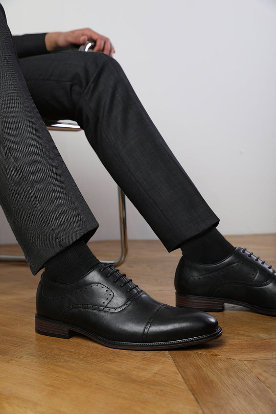 MICHAEL TEXTURED OXFORD LACE UP WORK DRESS SHOES IN BLACK FAUX LEATHER
