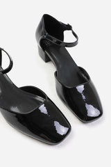 SINGAPORE WIDE FIT SQUARE TOE LOW BLOCK HEEL WITH STRAP IN BLACK PATENT