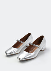 OSLO LOW BLOCK HEEL WITH STRAP AND SQUARE TOE IN SILVER METALLIC FAUX LEATHER