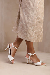 ALABAMA MID HEEL WITH ANKLE STRAP IN WHITE PATENT