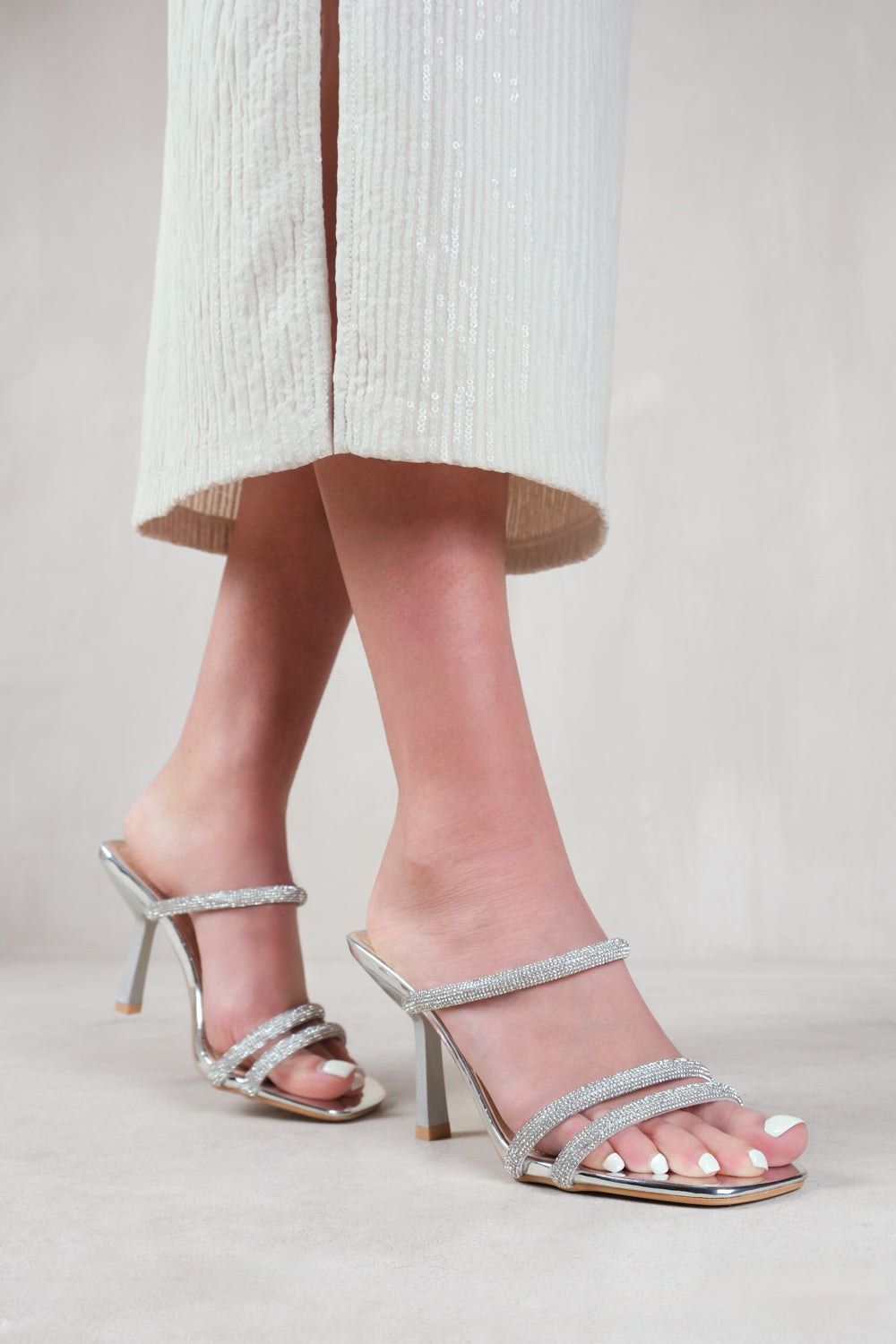 MOONSTONE STRAPPY SLIP ON LOW HEELS WITH DIAMANTE DETAIL IN SILVER METALLIC