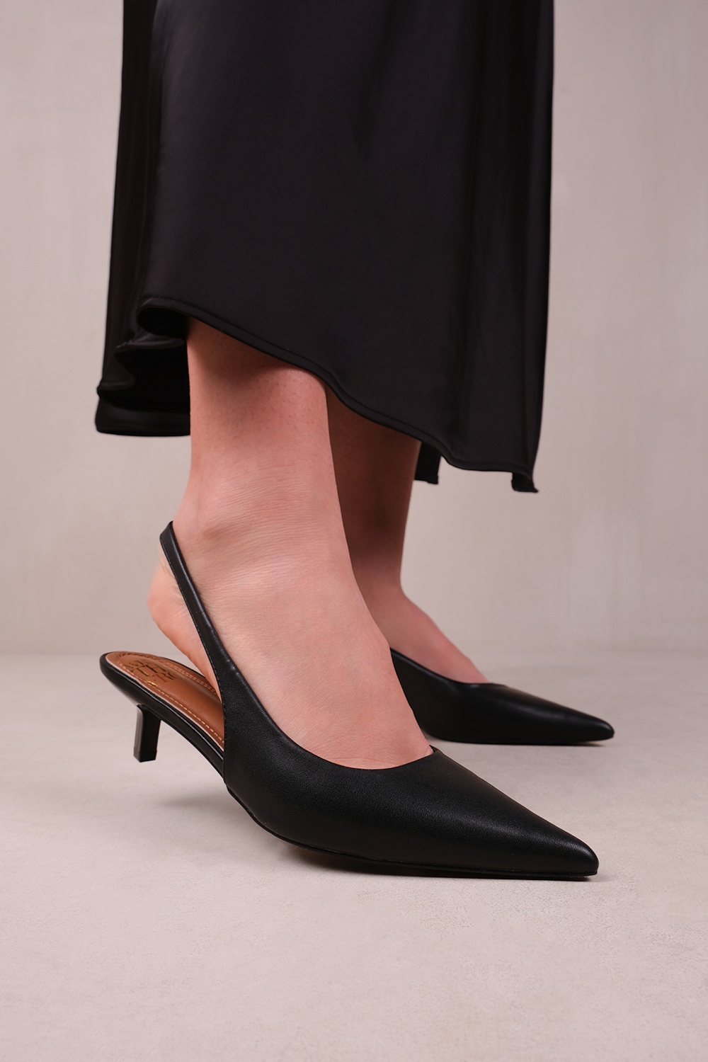 Pointed toe slingback heels shop