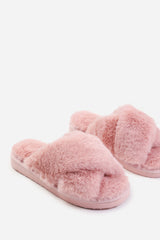 WEEKEND CROSS OVER FLUFFY SLIPPERS IN PINK