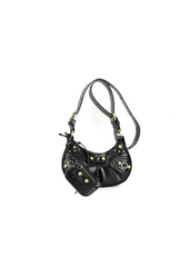 CHILLI DRAWSTRING BUCKET BAG WITH TASSEL DETAIL IN BLACK FAUX LEATHER
