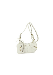CHILLI DRAWSTRING BUCKET BAG WITH TASSEL DETAIL IN WHITE FAUX LEATHER