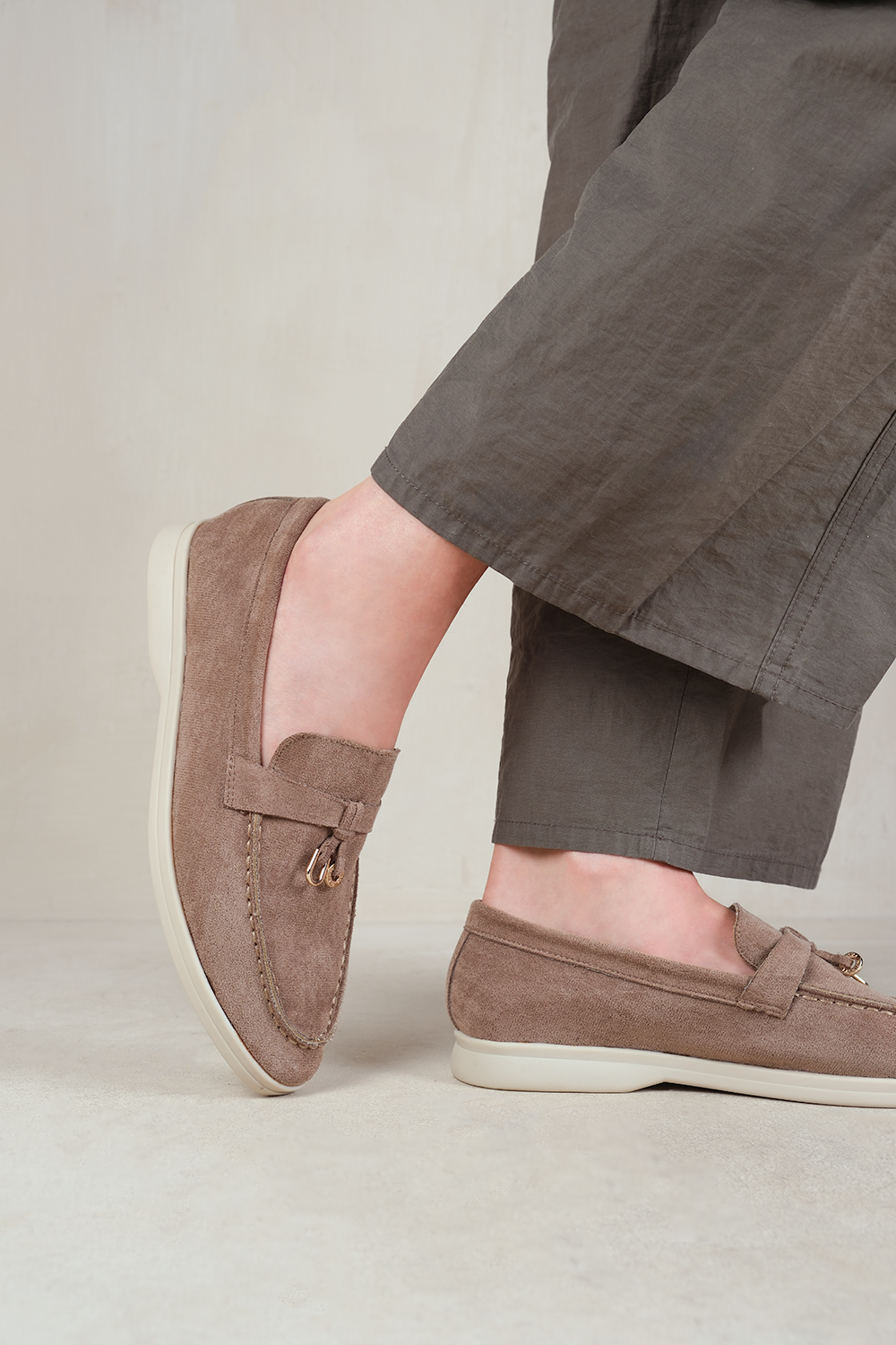 PEGASUS SLIP ON TRIM LOAFERS WITH ACCESSORY DETAILING IN KHAKI SUEDE