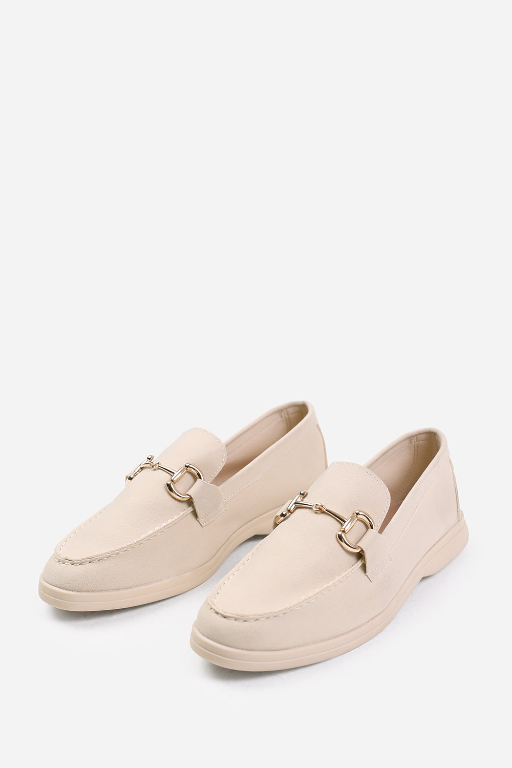 ITALY SLIP ON LOAFER WITH METAL DETAILING IN BEIGE SUEDE