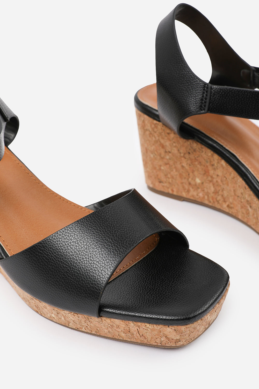 GISELLE  WEDGE SANDALS WITH BUCKLE ANKLE STRAP IN BLACK GRAIN PU