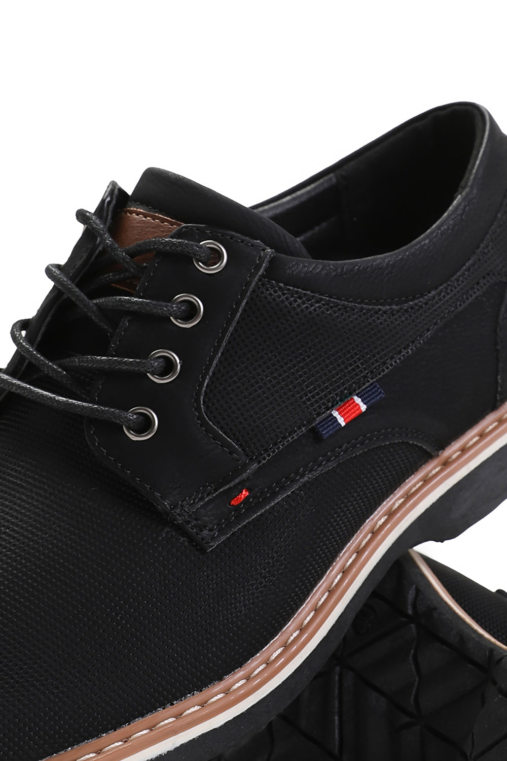 JACK LACE UP SNEAKERS IN BLACK