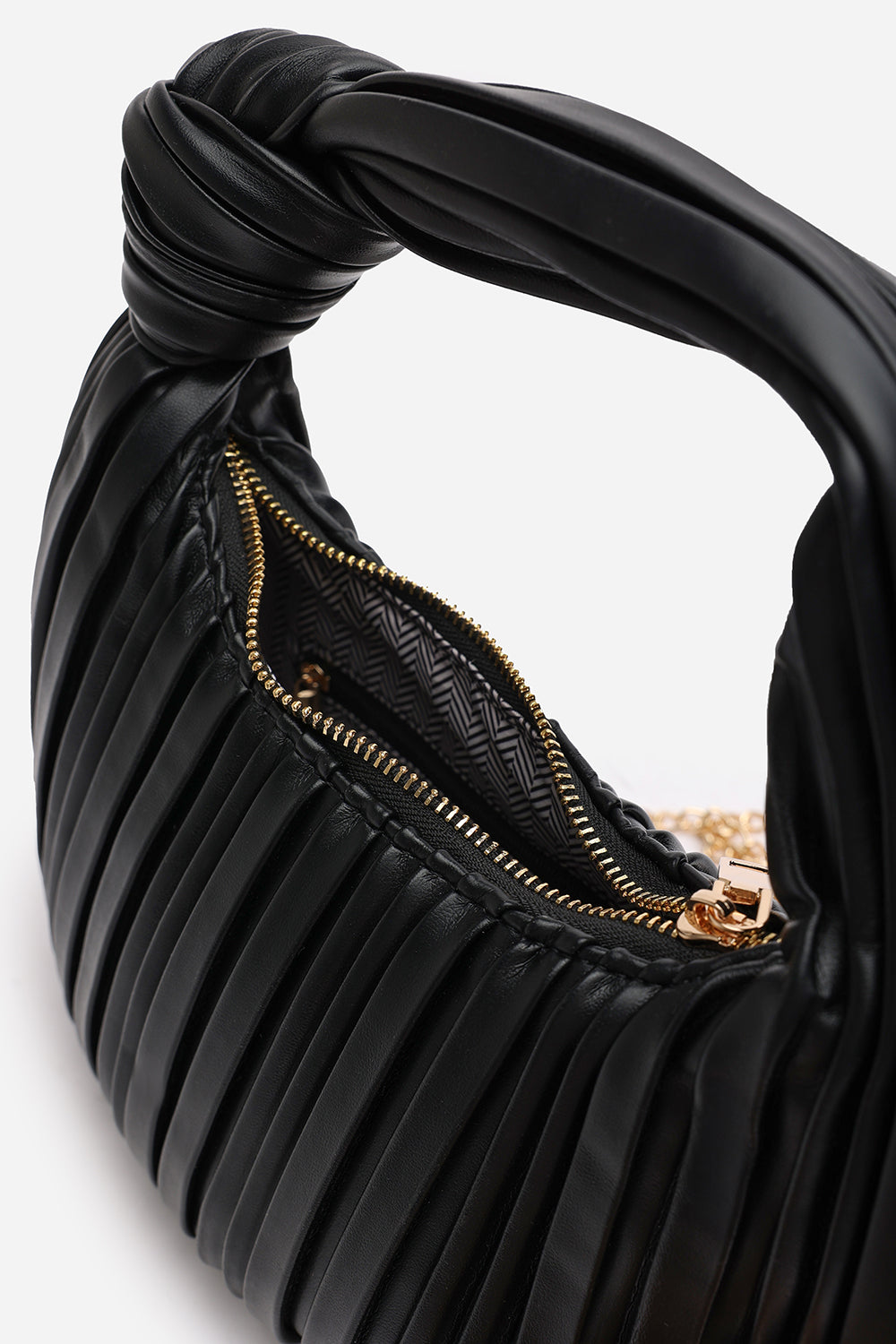 Glow Pleated Knot Handle Shoulder Bag With Gold Chain In Black