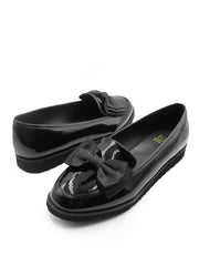 ALPHA SLIP ON LOAFER SLIDER WITH BOW DETAIL IN BLACK PATENT FAUX LEATHER