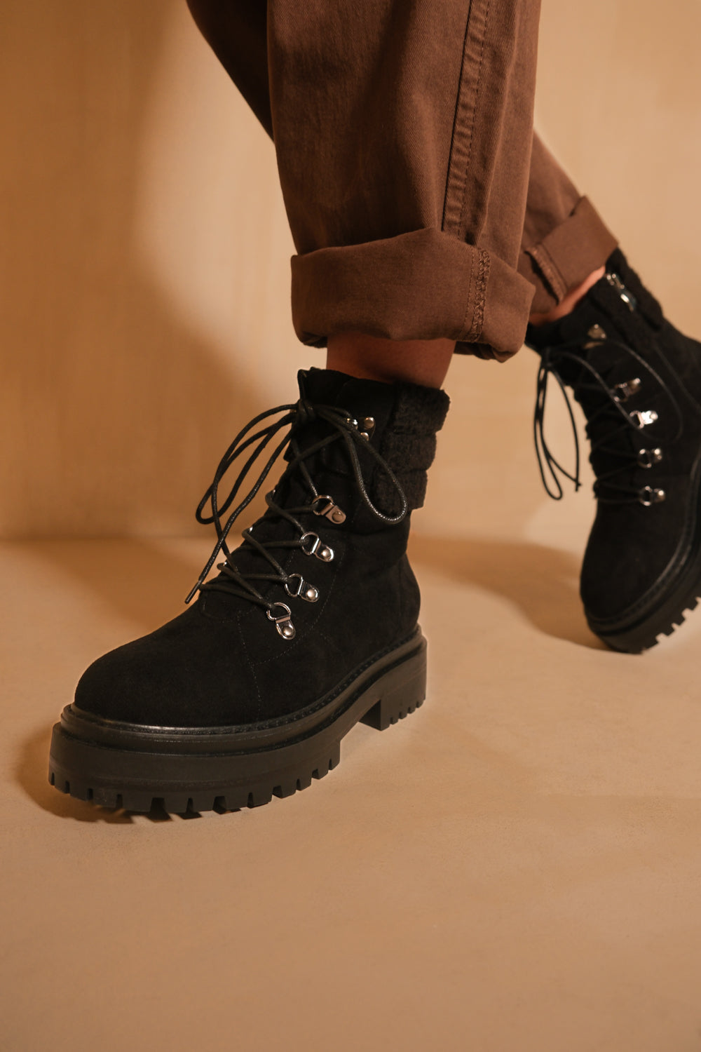 Black hiker hotsell platform ankle boot