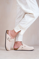 PALM CLOSED TOE FLAT SANDALS WITH BUCKLE DETAIL IN CREAM NUBUCK