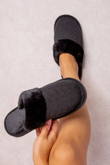 JUMANAH SLIP ON KNITTED TEDDY FAUX FUR LINED SLIPPERS IN BLACK WOVEN