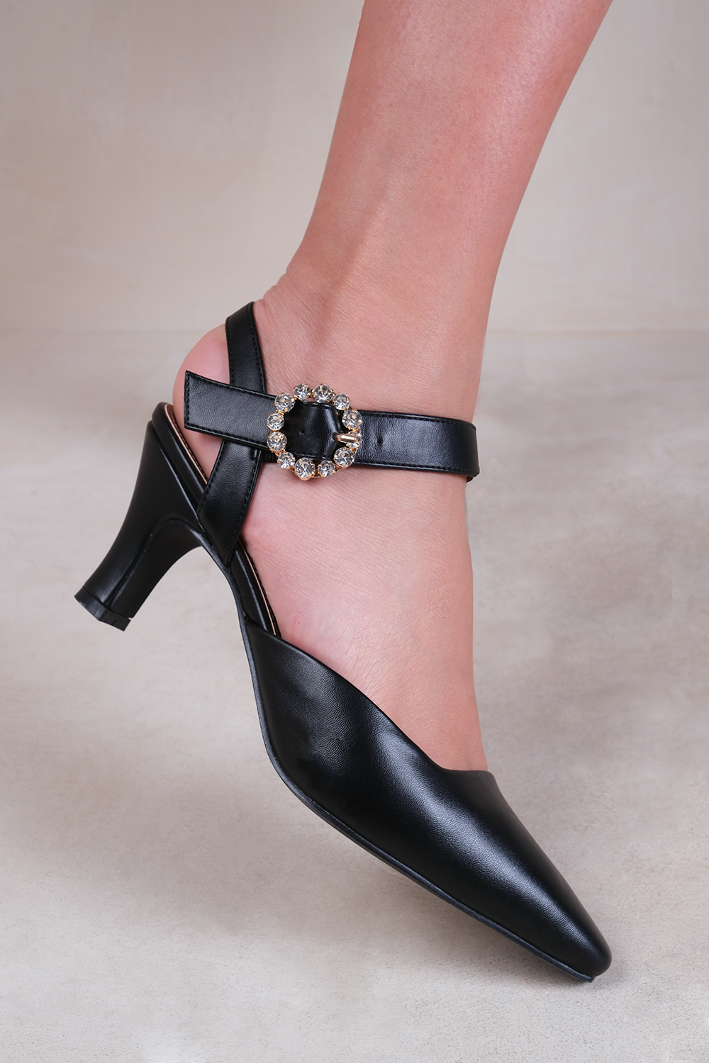 NEW FORM MID HEEL SANDALS WITH DIAMANTE BUCKLE DETAIL IN BLACK FAUX LEATHER